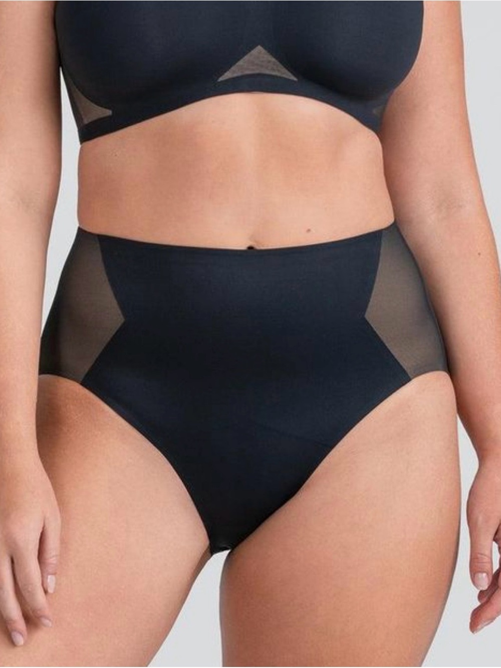 Honeylove Shaping Brief in Black